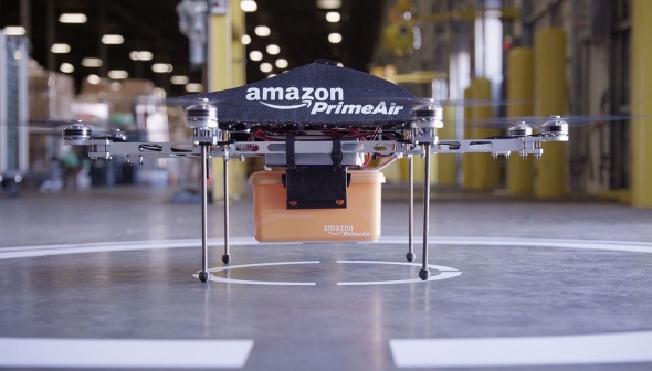 Amazon Prime Air: il primo volo è realtà