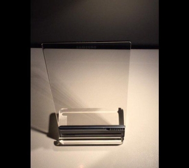 Lo smartphone trasparente di Samsung al CES 2015
